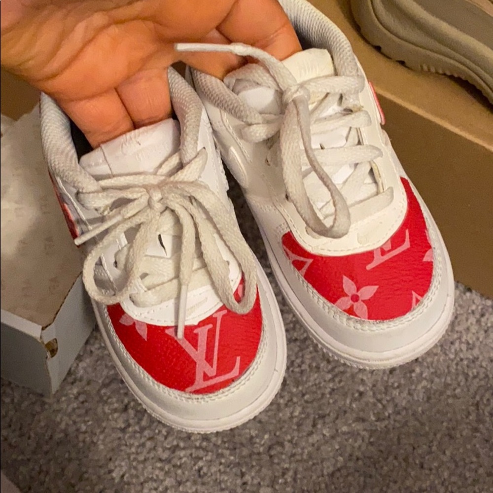 Nike Air Force 1